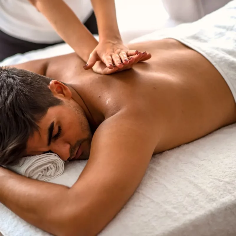 Rückenmassage für Männer in Soltau